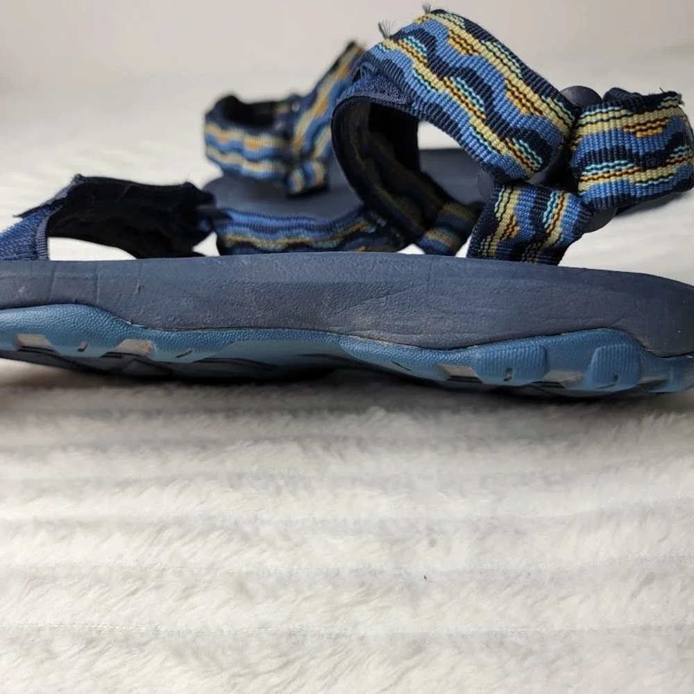Teva Men's Blue Sport Sandals Size 5 Strappy Outdoor Hiking Trail Water Gorpcore